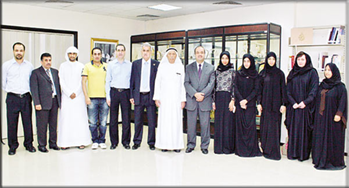 جمعة الماجد يلتقي طلبة ماجستير المكتبات بـ "أمريكية الإمارات"