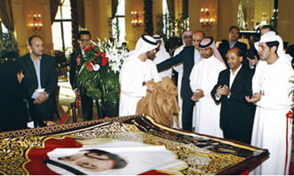 أطلقت جمعية الامارات للعلاقات العامة كتاب أسطورة الولاء لصاحب السمو الشيخ خليفة بن زايد آل نهيان رئيس الدولة