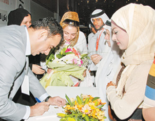 حفلات التوقيع في معرض الشارقة للكتاب