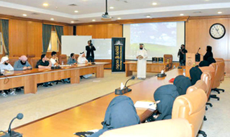 مشروع ثقافة بلا حدود في الشارقة تبني المشروع لفكرة نادي القراءة بجامعة الشارقة