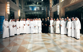 تطوير التعاون والبحث العلمي بين جامعتي الإمارات والملك عبد العزيز