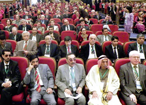 جمعة الماجد يشارك في مؤتمر عن المخطوطات بتركمانستان