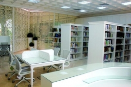 الأولى في الشرق الأوسط وتستخدم أحدث نظام في عالم المكتبات ، أحدث قاعدة بيانات عن قضايا المرأة