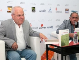 «الإشارة والمعنى» في المقهى الثقافي في معرض الشارقة الدولي للكتاب