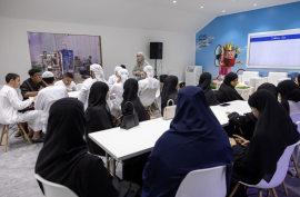 "الشارقة القرائي للطفل" يعلّم اليافعين أساسيات الكتابة الإبداعية