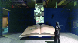 جولة عبر الزمن في متحف اللوفر أبوظبي.. «من كليلة ودمنة إلى لافونتين»