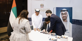 سفارة الإمارات ببكين تنظم ندوة عرض وتقديم لكتاب جمال السويدي الجديد