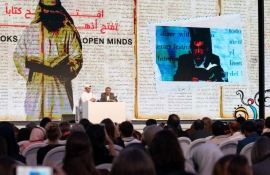 حاكم الشارقة يشهد ندوة الكاتب أورهان باموق ويدشن النسخة الماليالامية من كتاب "أسطورة القرصنة العربية في الخليج"