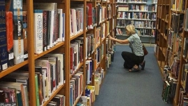 أول مكتبة مجانية متخصصة بالفنون في الإمارات