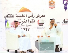 خلال محاضرة المقهى الثقافي في «رأس الخيمة للكتاب» خالد الظنحاني : الكتابة مسؤولية اجتماعية ووطنية