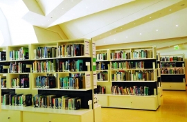 «زايد لعلوم الصحراء» أكبر مكتبة في علوم البيئة