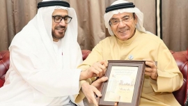 جمال سند السويدي يشيد بحرص القيادة على رعاية المبدعين والمفكرين