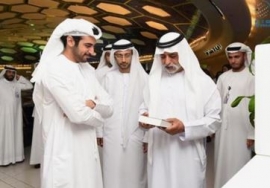 نهيان بن مبارك يفتتح مبادرة "برزة قراءة" في مطار أبوظبي الدولي