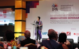 بدور القاسمي : الشباب سيغيرون وجه صناعة النشر العالمية