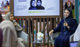 برنامج &quot;كتّاب تحت الضوء&quot; يستضيف أمل السهلاوي