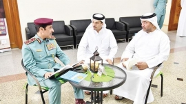 "قهوة وكتاب" في شرطة عجمان