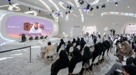 عبدالله الفلاسي يستعرض تجربة دبي الناجحة في تبني أنظمة العمل المرنة ويطلق مبادرة &quot;العمل من المكتبة العامة&quot;