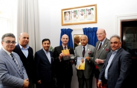 افتتاح مكتبة آل مكتوم بمركز علاج الشرطة في إسكتلندا