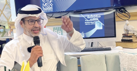 مناقشة كتاب «المرحلة الملكية» في بحر الثقافة