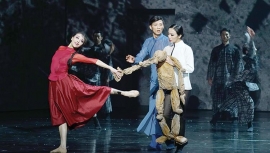 &quot;دبي أوبرا&quot;.. القراءة على أنغام الموسيقى