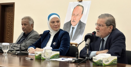 الراحل «عزت عمر» أضاء على جماليات الأدب الإماراتي