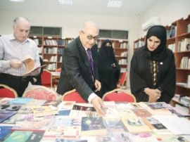 «إبداعات الإماراتية والعربية».. نافذة على ثراء المرأة الفكري