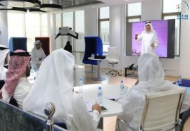 مشروعات جديدة للمكتبة الذكية بوزارة الداخلية لتحفيز منتسبي الوزارة على القراءة