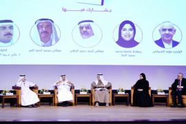 ندوة الثقافة تستذكر سيرة وإنجازات وريادة محمد سعيد الملا - جلسة موسعة أضاءت على نجاحاته وناقشت كتاباً عن محطات حياته ونهجه