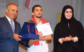 الأردن يتوِّج محمد حسين بطلاً لتحدي القراءة العربي