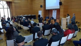 المسلم يفتتح جناح "الشارقة للتراث" في "الدولي للنشر والكتاب"