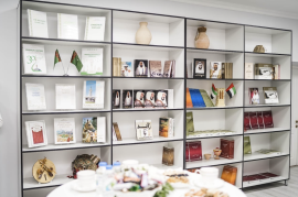 سفارة الإمارات لدى عشق أباد تفتتح المكتبة الإماراتية التركمانية وفصولا للغة العربية بمعهد آزادي للغات