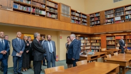 حاكم الشارقة يزور مكتبة ياجيلونيان ببولندا