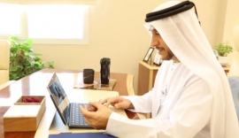 بلدية الشارقة تطلق «برفقة كتابي» لتشجيع موظفيها على القراءة