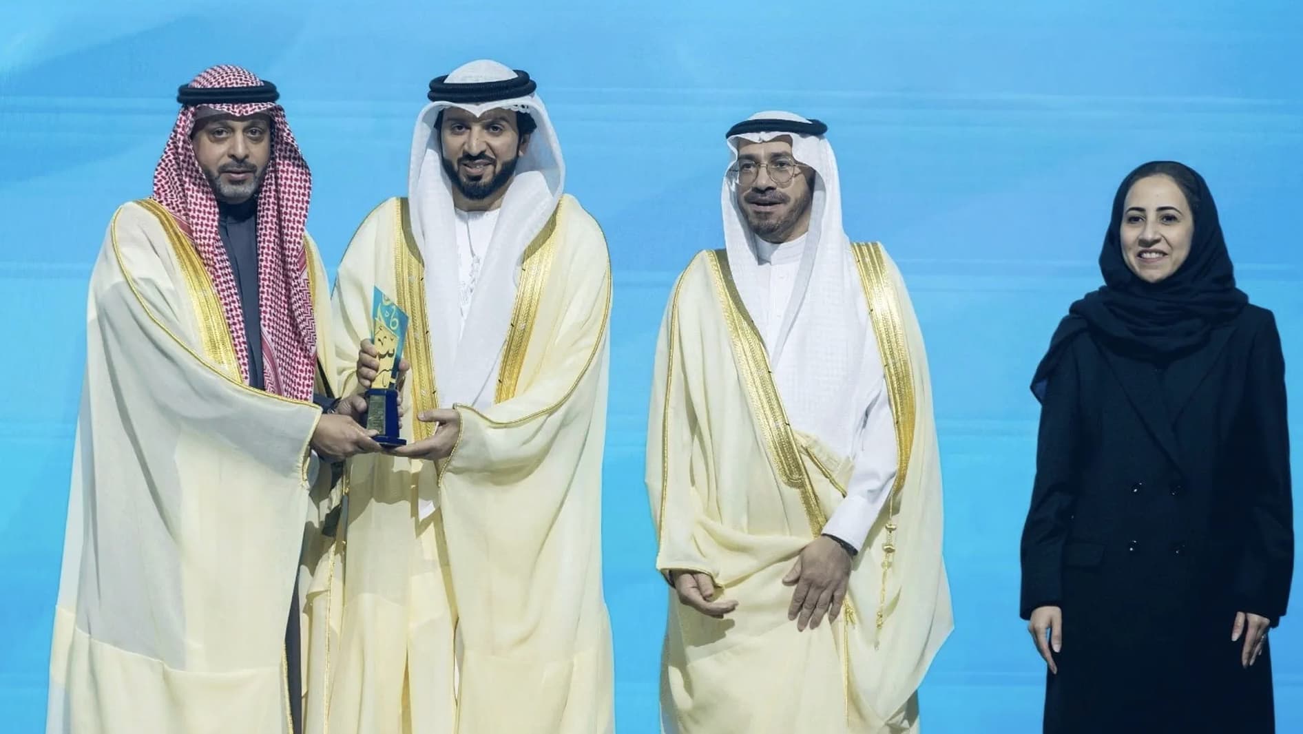 المركز التربوي للغة العربية لدول الخليج بالشارقة يفوز بجائزة مجمع الملك سلمان العالمي للغة العربية في دورتها الرابعة لعام 2025، عن فئة "أبحاث اللغة العربية ودراساتها العلمية"