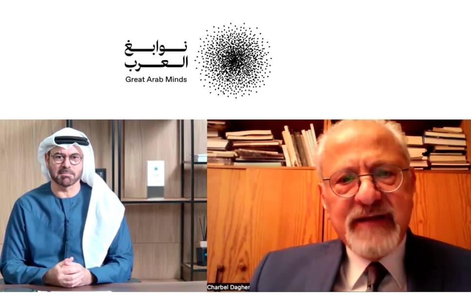 محمد بن راشد يهنئ البروفيسور شربل داغر لفوزه بجائزة "نوابغ العرب 2025" عن فئة الأدب والفنون