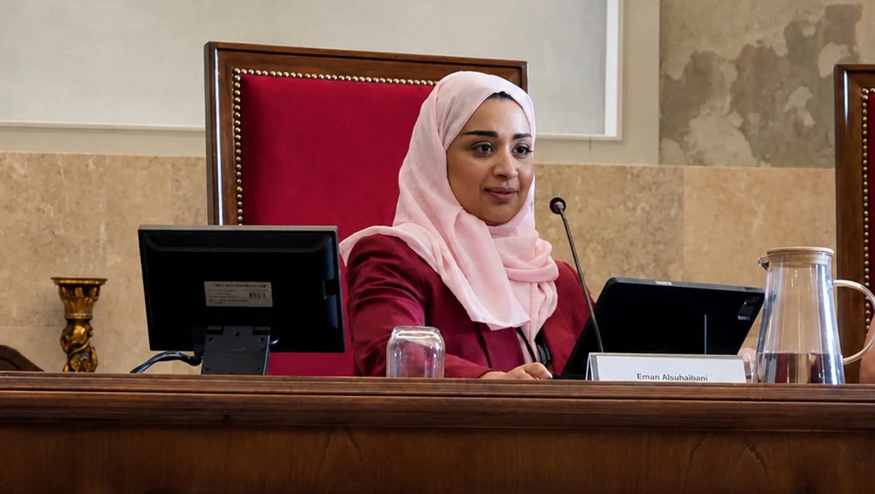 مكتبات الشارقة تستعرض تجربتها في رقمنة التراث المعرفي بالبرتغال