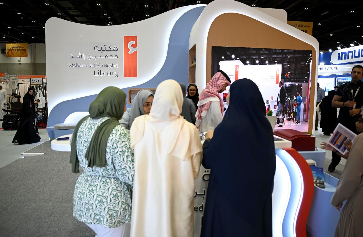 2500 كتاب بلغة برايل في مكتبة محمد بن راشد