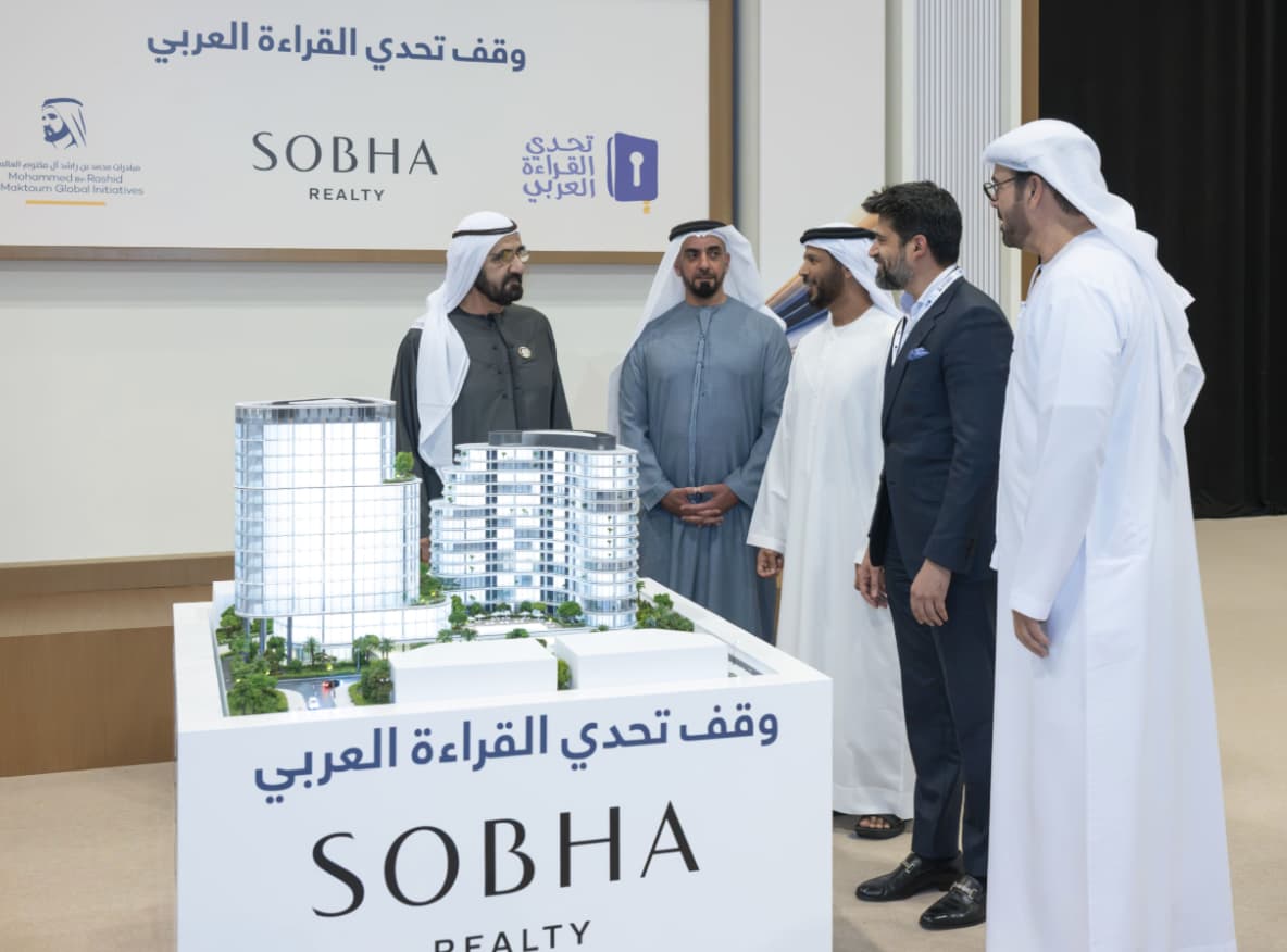 محمد بن راشد يطلع على مخططات وقف تحدي القراءة العربي من"شوبا العقارية" بقيمة 500 مليون درهم